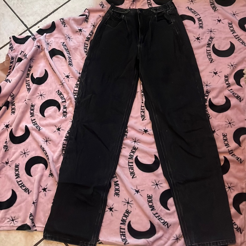 Baggy jeans